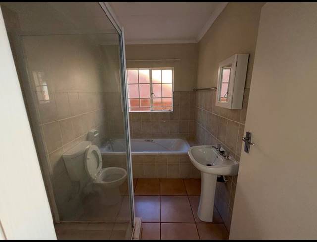 2 BEDROOM PROPERTY TO RENT IN THE REEDS